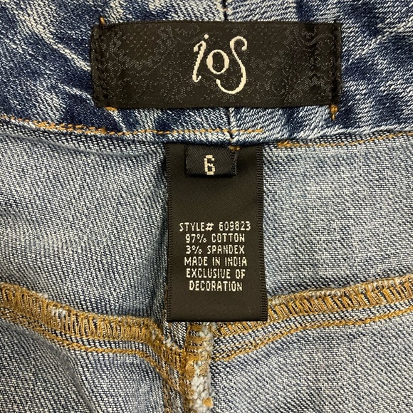 IOS Jeans Women’s 6 Blue Y2K Bootcut Embroidered Embellished Silver 5 Pocket Zip - Picture 8 of 8